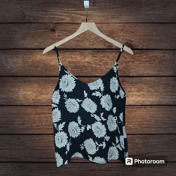 Forever 21 Floral Tank Size M - Picture 1 of 6